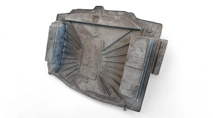 Composite Spare Wheel Well Mold: Design and Manufacturing Considerations